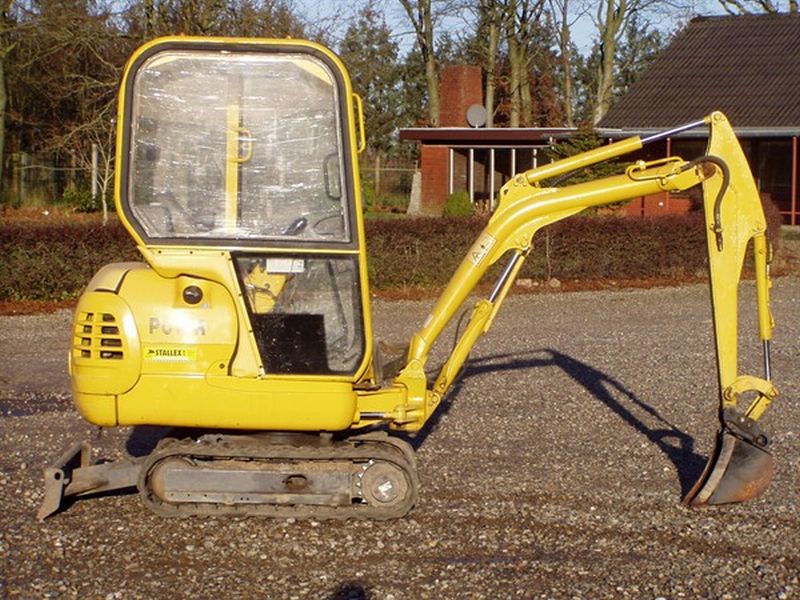 Komatsu PC 15R